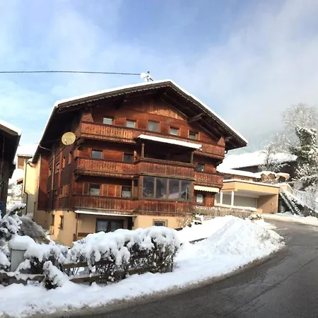 Troeger I Apartman